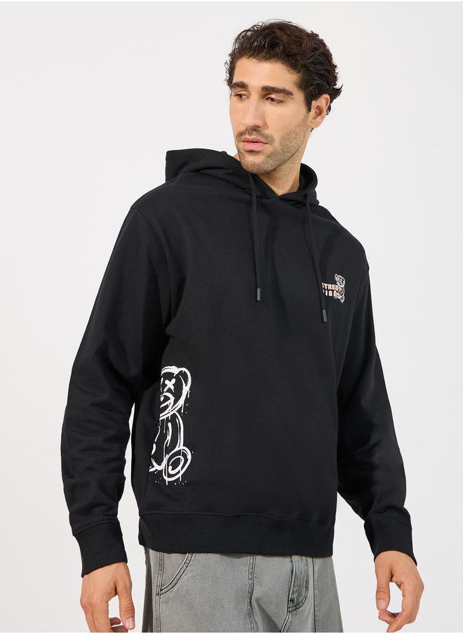 Teddy Graphic Print Relaxed Fit Hoodie - pzsku/Z6F1D8271227EEFC8AC5DZ/45/_/1732177945/02e2ef48-507f-4f65-8a7d-c8c62a02cdf9