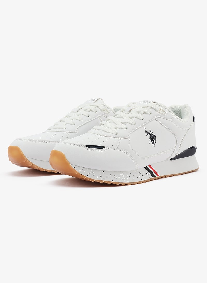 يو اس بولو اسن أحذية رياضية بيضاء للرجال بتصميم عصري خفيف ومريح للاستخدام اليومي - Image 4