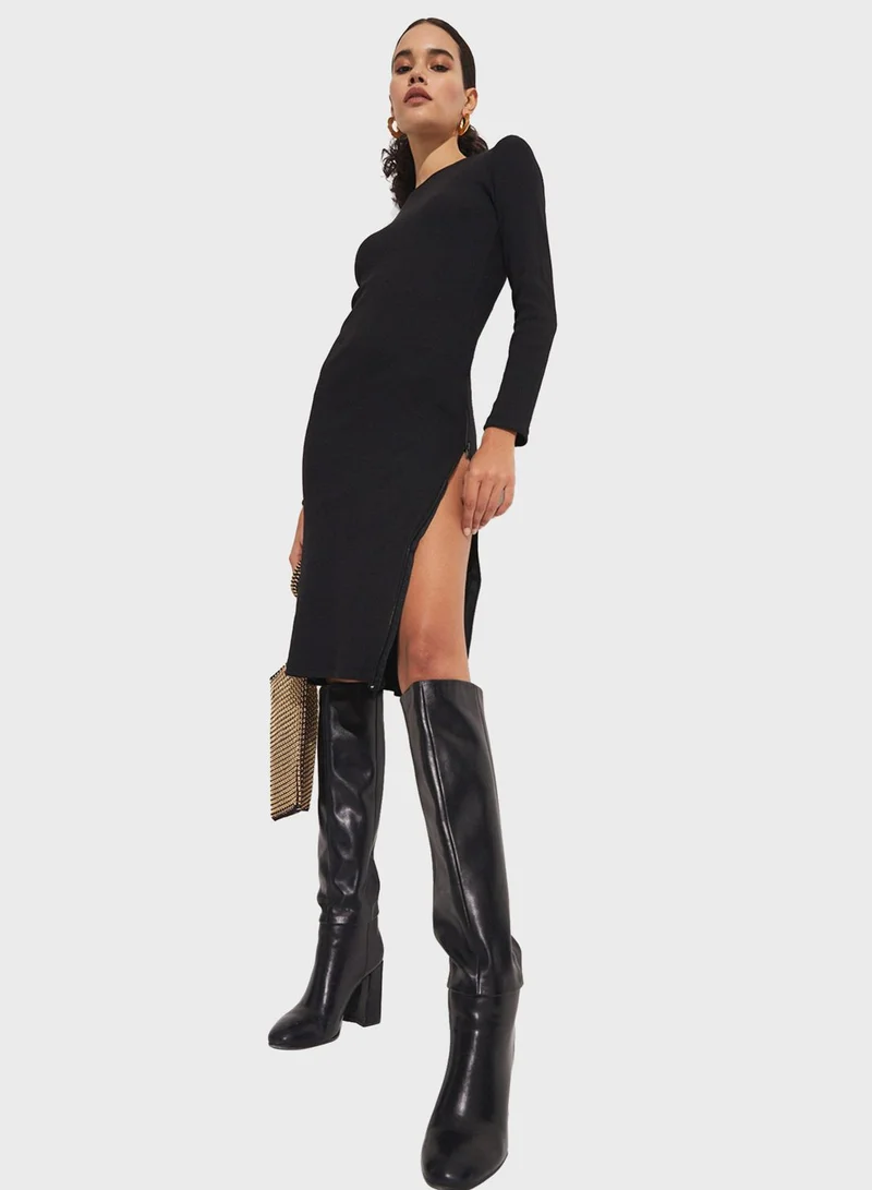 June  Crew Neck Side Slit Dress for Women | Best Price UAE