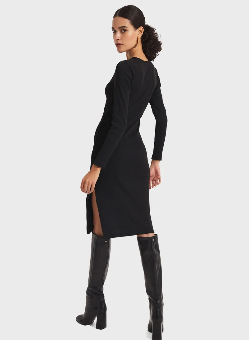 JUNE Crew Neck Side Slit Dress