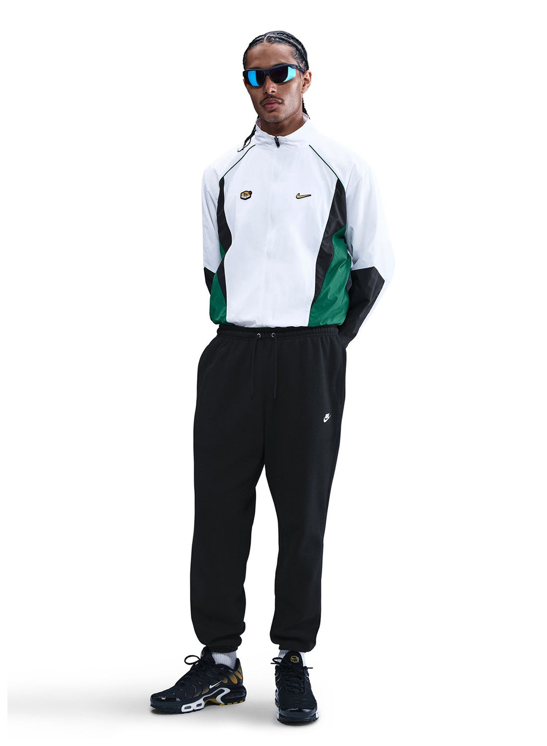 nike club basketball jogger pants