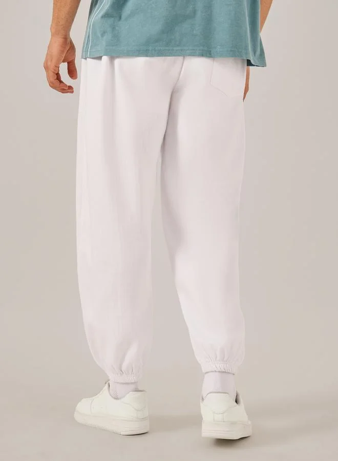 Styli Men White Solid Joggers
