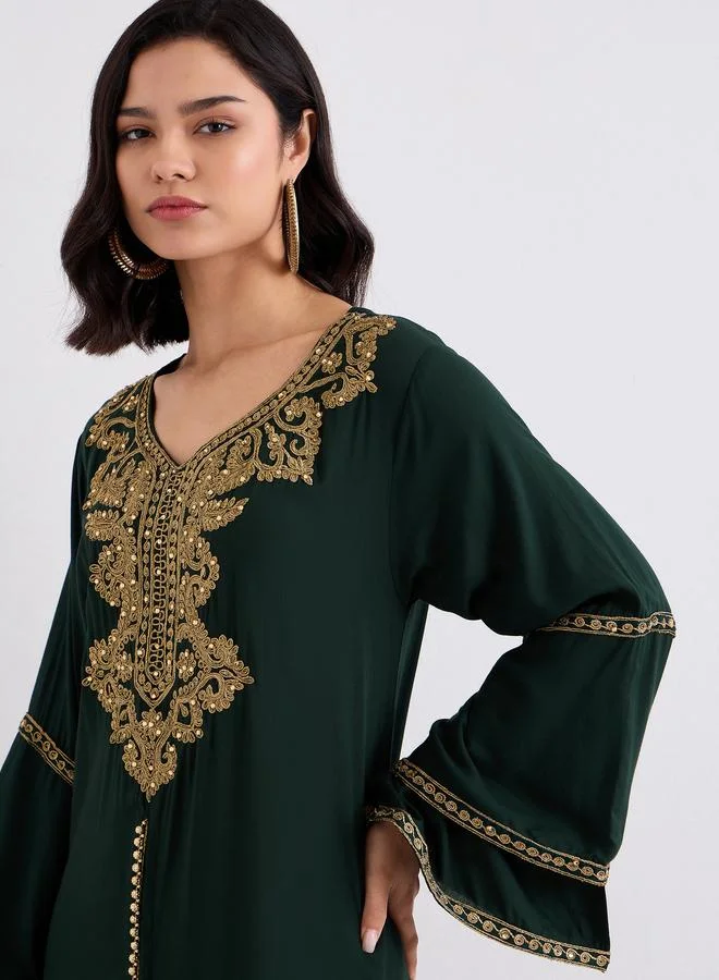Styli Styli Layered Flare Sleeve Jalabiya with Thread Embroidery