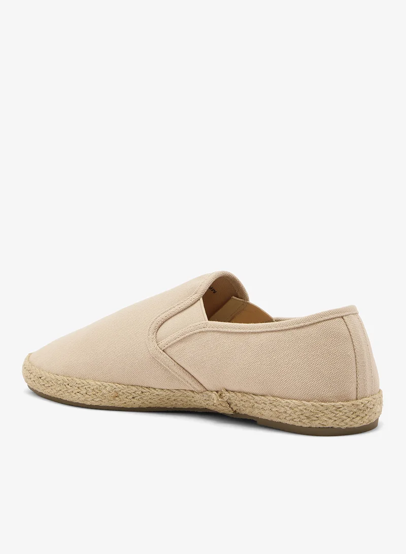 برايف سول شباشب رجالية سهلة الارتداء بنعل مطاطي وقطع مرنة