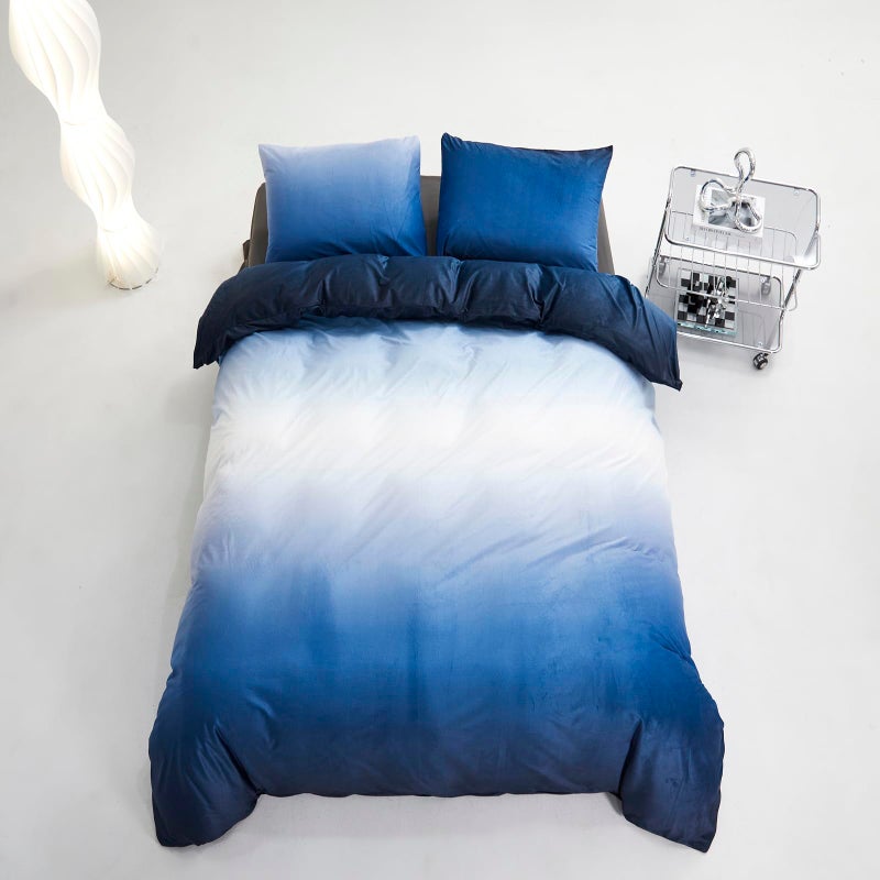 Karever Blue White Lradient Comforter Set Cal King Blue Velvet Flevet Comforter Modern Plain White and Royal Blue Tradient Soft Soft Farmhouse Flannel Comfort - Image 3