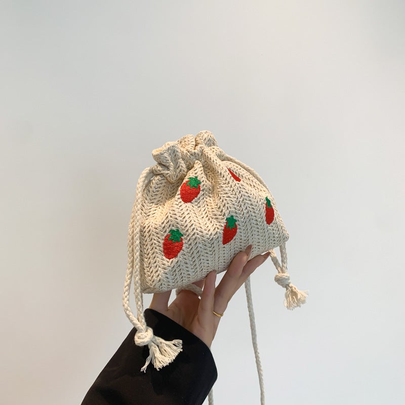 Summer Fashion French Retro Straw Bag Strawberry Embroidered Crossbody Bucket Bag 2024 Strap Woven Casual Women'S Bag - Image 1