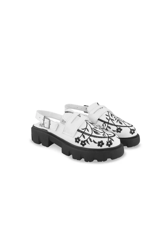 Shoetopia Shoetopia Girls Printed Lightweight Clogs