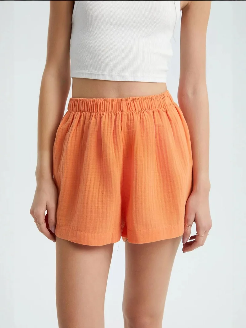 زوبعة شورت كتان بخصر مرتفع وخصر مطاطي