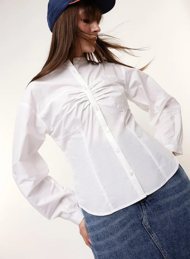 دينيس لينغو Off White 100% Cotton Solid Print Button Down Slim Fit Shirt For Women