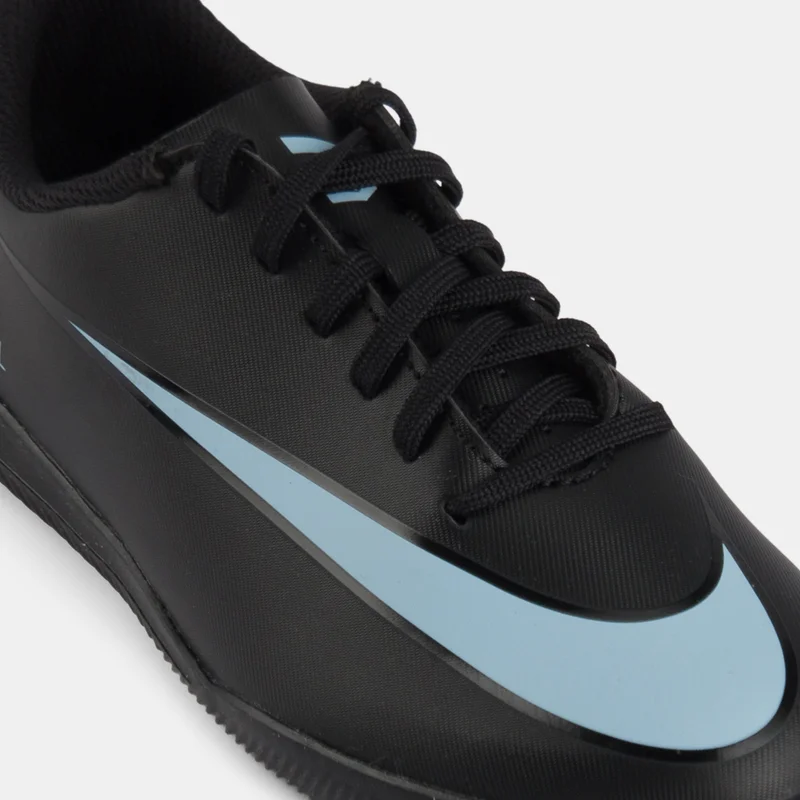Nike Kids' Mercurial Vapor 16 Club Indoor Court Football Shoes