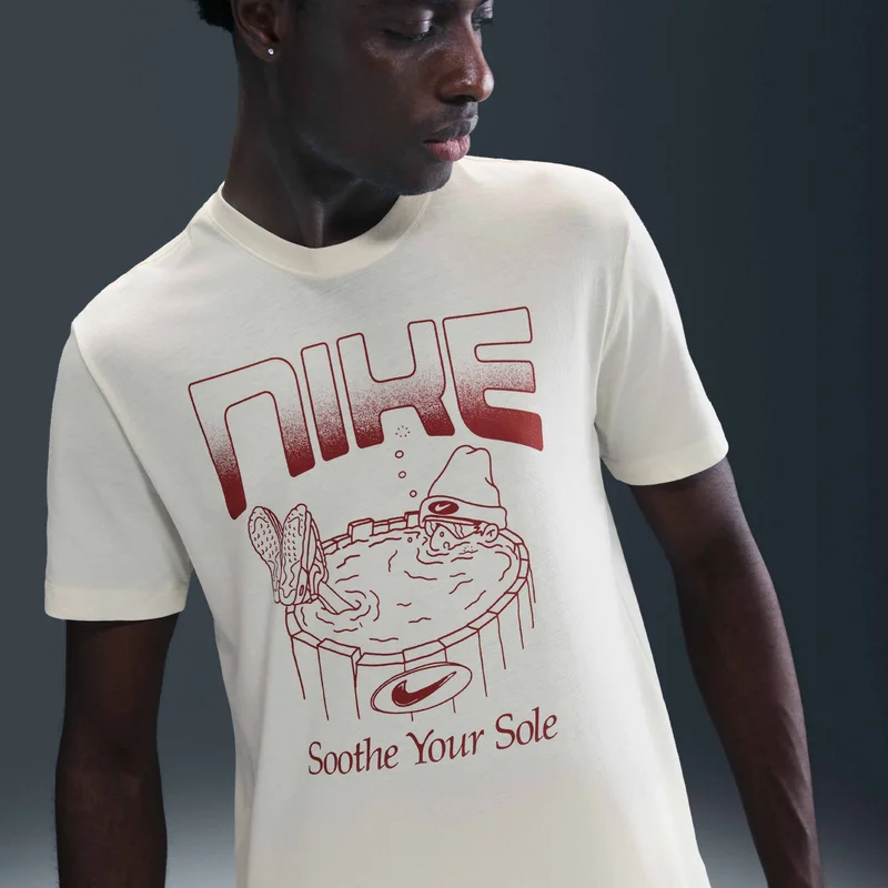 Nike Men's Sportswear T-Shirt