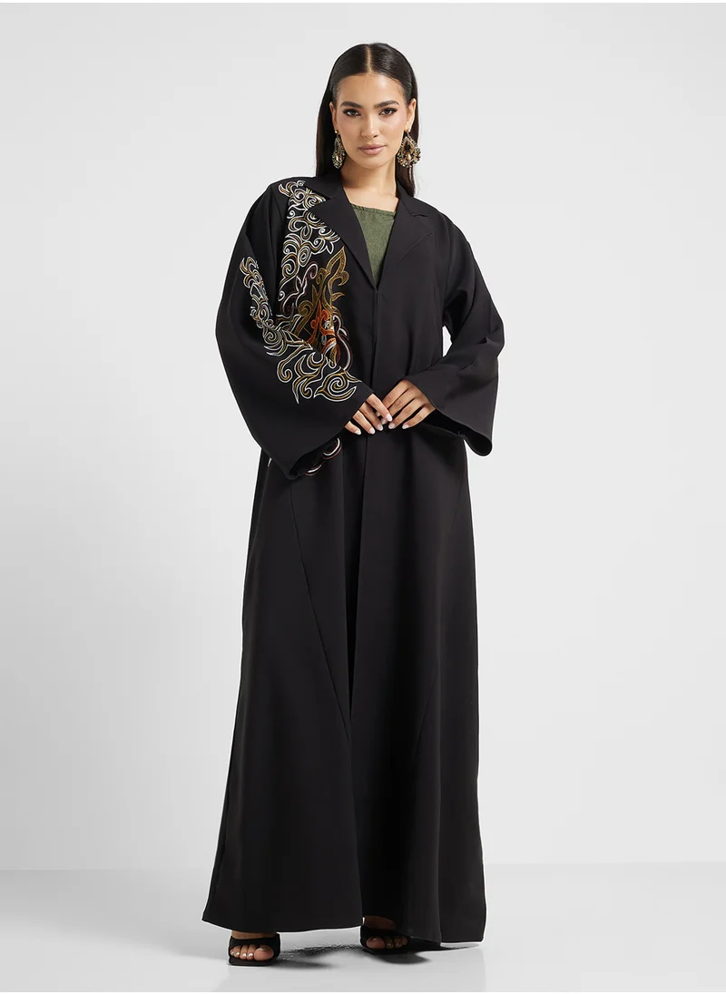 hayas closet V-Neck Embroidery Flared Sleeve Abaya