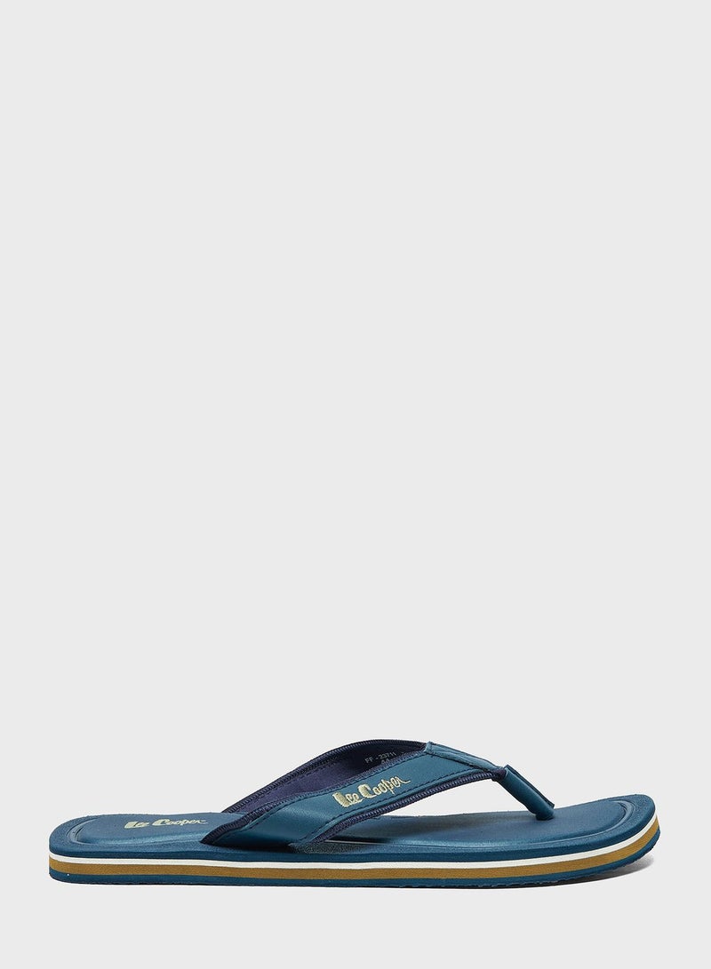 Lee Cooper الوجه يتخبط الشعار  - Image 1