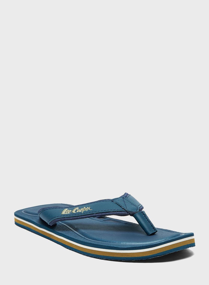Lee Cooper الوجه يتخبط الشعار  - Image 2