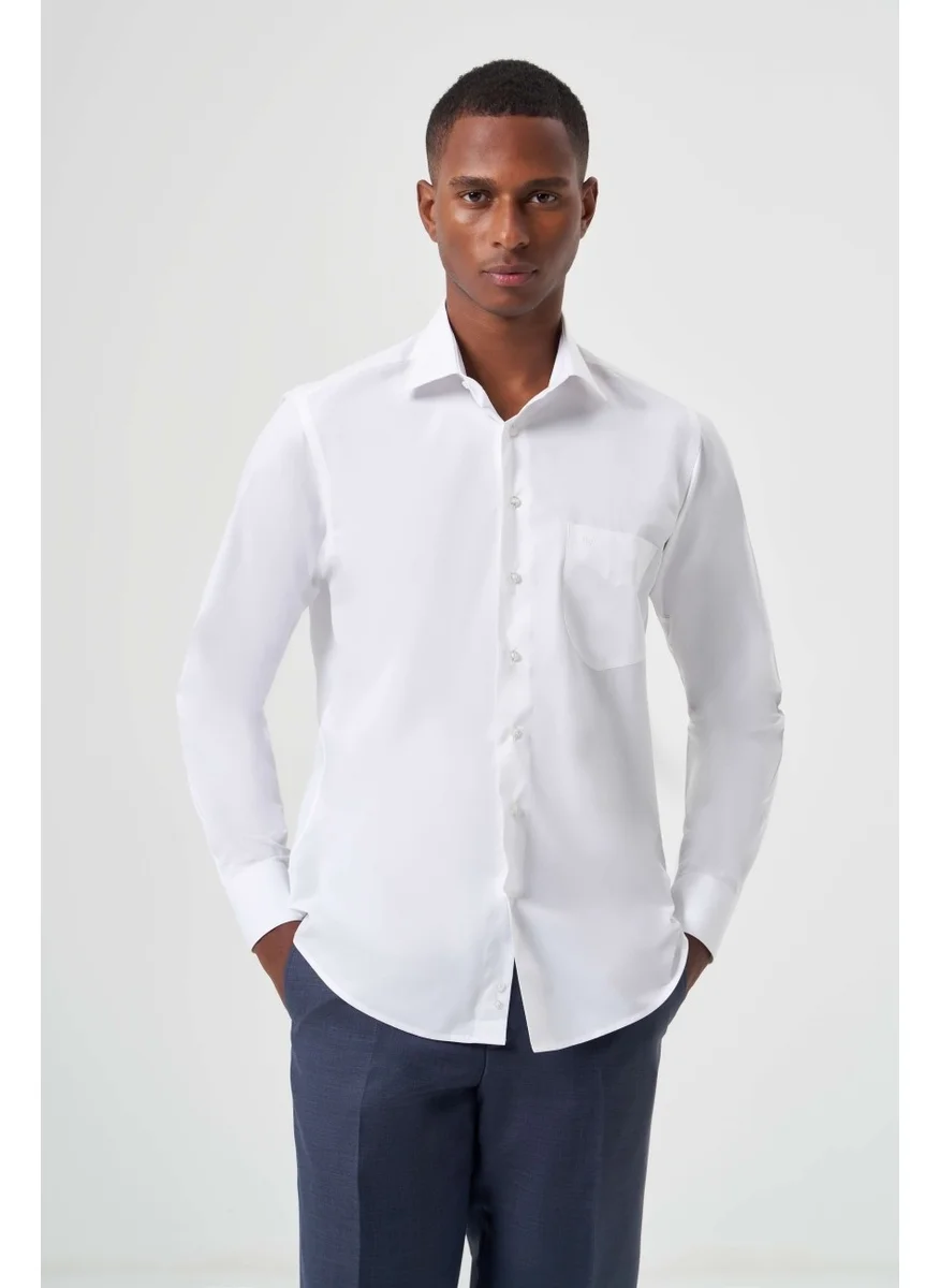 Bisse Men's Regular Fit Classic Shirt White GM23K232027_D01