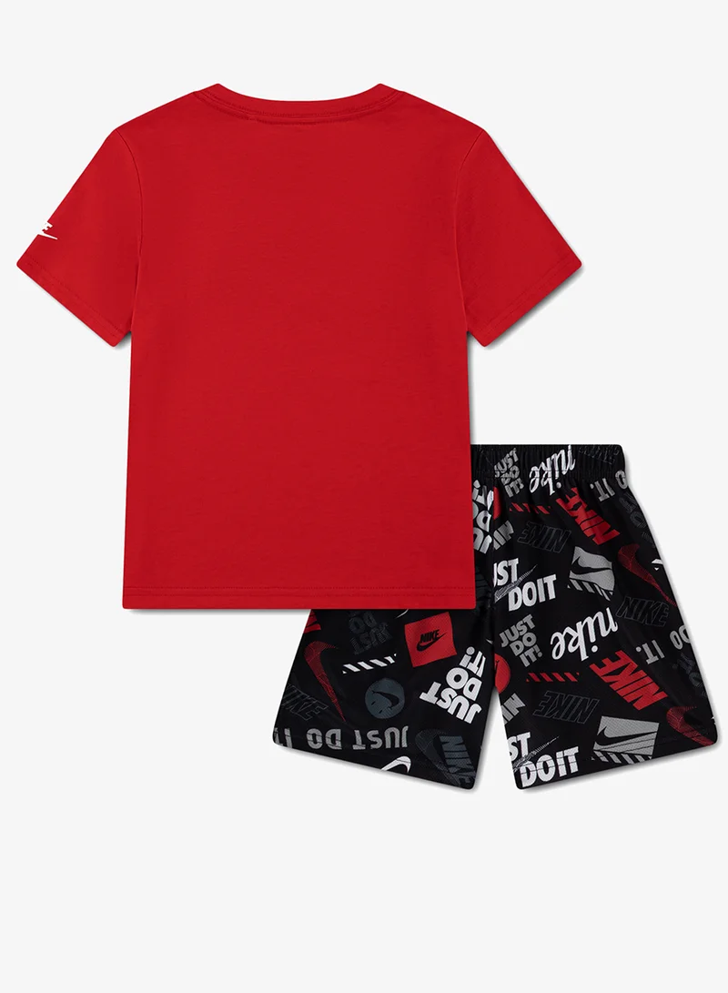 نايكي طقم شورتات أطفال بطبعة كاملة