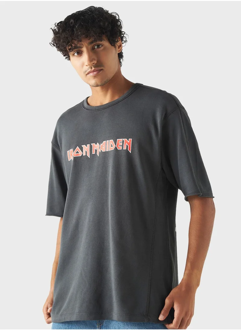 اس بي كاركترز Iron Maiden Print Crew Neck T-Shirt