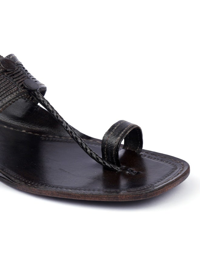 KORAKARI Brown Flat Tip Kolhapuri Chappal for Men - Image 2