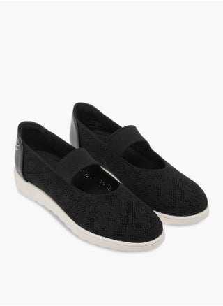 Women Textured Flyknit Shoes with Elasticated Strap - pzsku/Z6F40EC5637B08AE4EC7EZ/45/_/1738592275/d9f60bb4-5ff1-4f52-b414-2439ec7abc3c