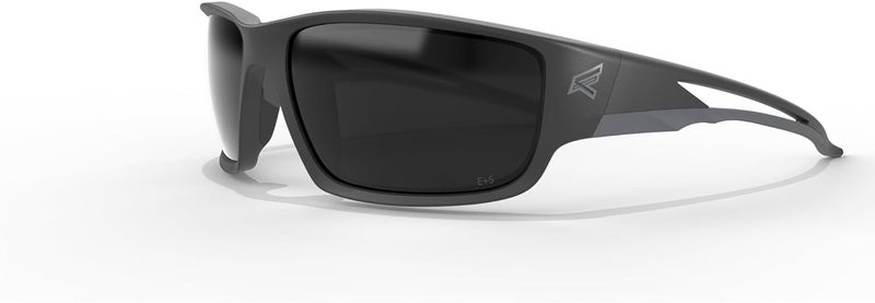 Edge نظارات EDGE Kazbek WrapAround للسلامة مضادة للخدش غير قابلة للانزلاق UV 400 بمواصفات عسكرية متوافقة مع ANSIISEA MCEPS باللون الأسود مع عدسات مدخنة قطبية - Image 1