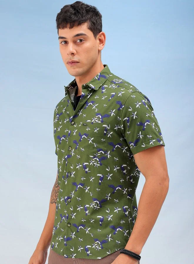 شركة المرآب الهندية Men Slim Fit Tropical Half Sleeves Spread Collar Resort Wear Shirt