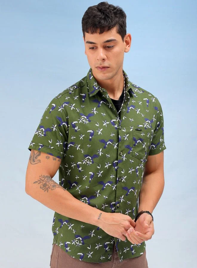 شركة المرآب الهندية Men Slim Fit Tropical Half Sleeves Spread Collar Resort Wear Shirt