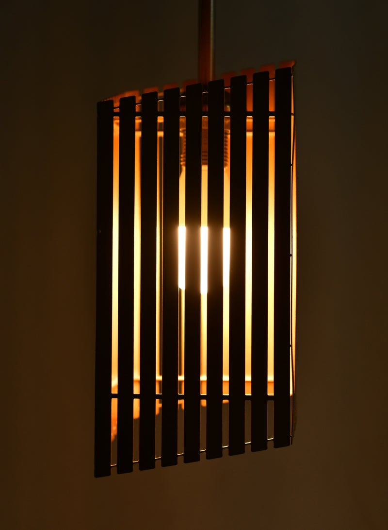 Modern Gold pendant chandelier, geometric shape, with a contemporary and modern design - Image 2