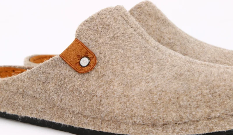 تويجي Beige Men's House Slippers Tw Mat