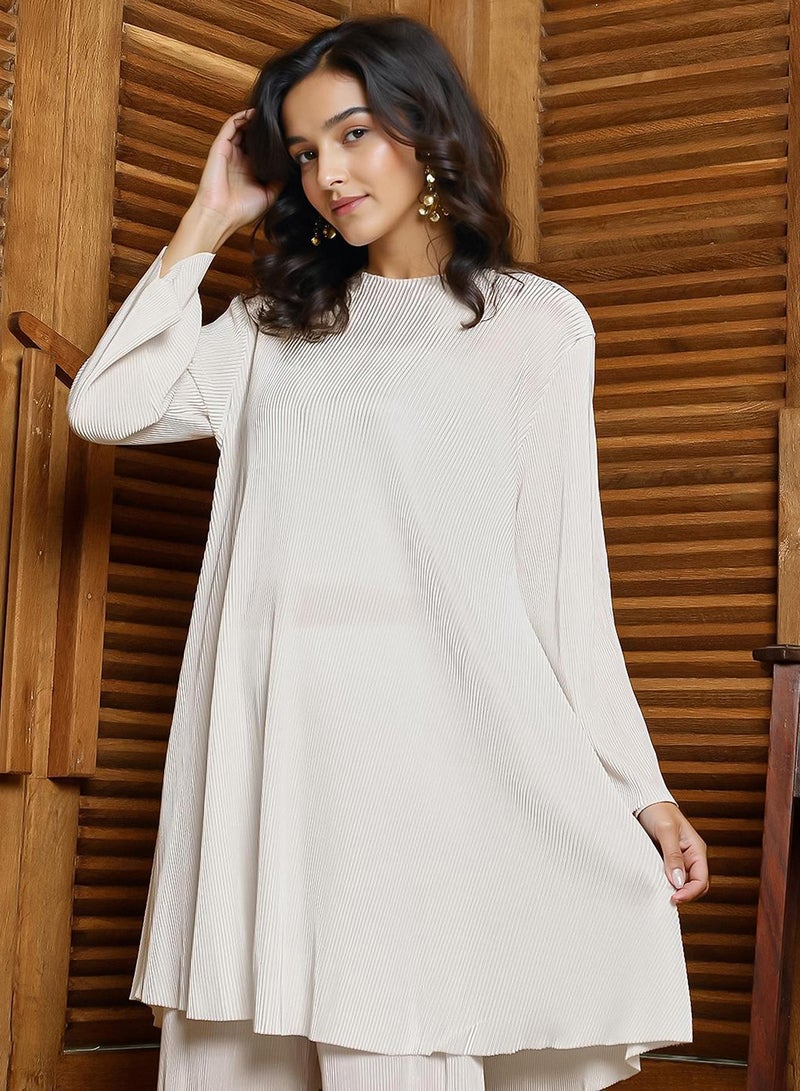 QISSA Women's Daisy White Accordian Kurta Set - Image 1