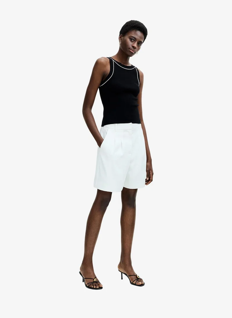 French Connection  Women's Sum Wht Harry Suiting Bermuda Shorts for Women | Best Price UAE