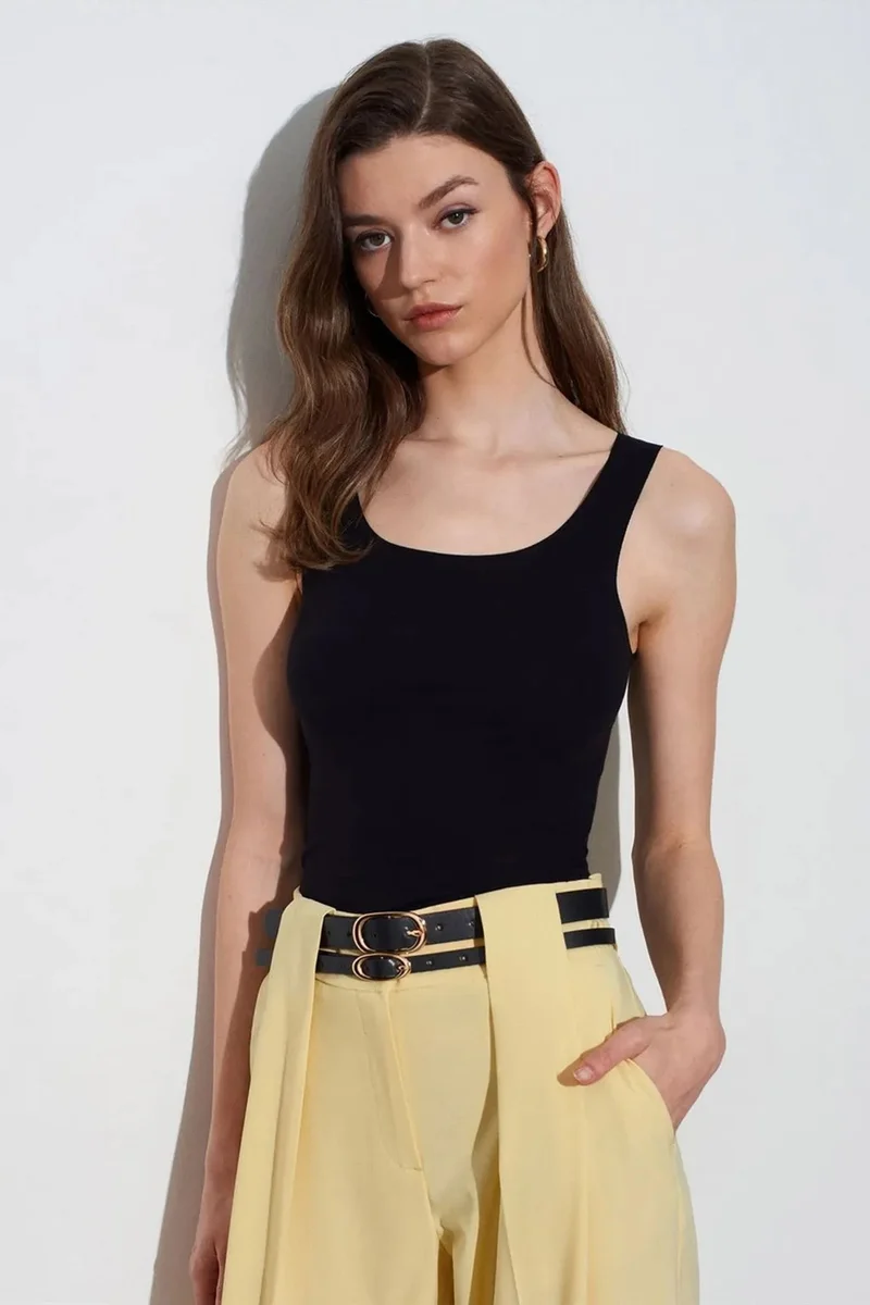 Dilvin Black DILVIN Fitted Sleeveless Cotton-blend Cami Blouse for Women | Best Price UAE
