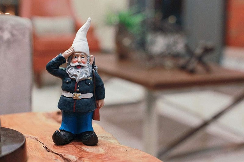 Zeckos 8-Inch Tall Saluting Dress Blues Bill U.S. Marine Military Garden Gnome Statue - Patriotic Indoor/Outdoor Decor for Your Garden, Porch or Shelf Display - Image 4