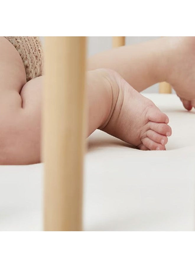 The Little Green Sheep - ملاءة سرير أطفال من القطن العضوي لسرير الأطفال Stokke Sleepi وLeander من 0-5 سنوات - أبيض - Image 1