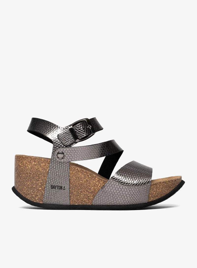 بيتون صندل نمط سيور بكعب ويدج وكعب متوسط