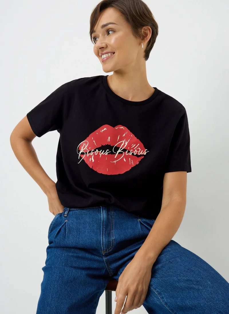 Matalan Black Lips Graphic T-Shirt