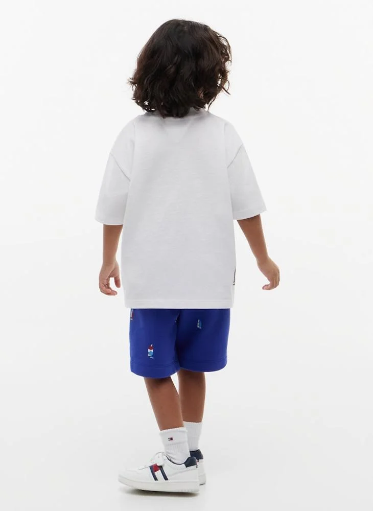 Tommy Hilfiger Terry T-Shirt And Shorts Outfit