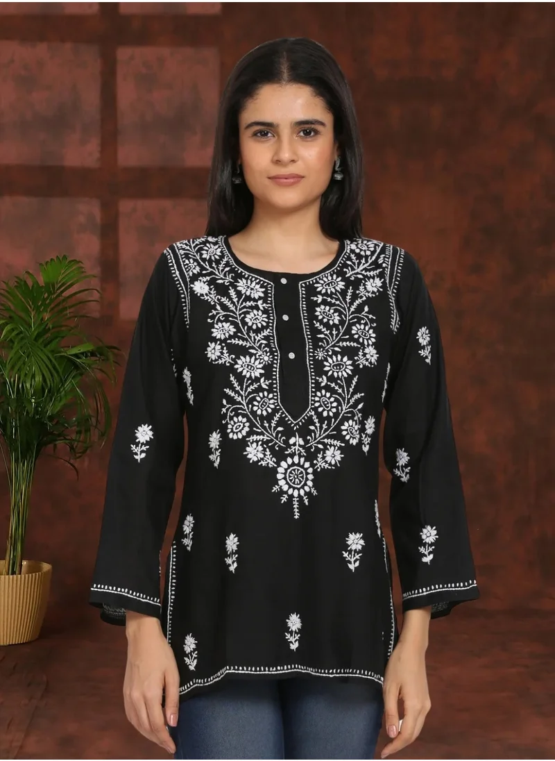 Alaya Women Hand Embroidered Chikankari Cotton Kurti-ALSTV115