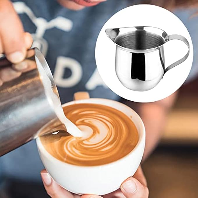 كاست ويف إبريق رغوة الحليب على شكل جرس صغير من الفولاذ المقاوم للصدأ سعة 5 أونصات، إبريق كريمة الحليب لباريستا الكابتشينو قهوة الإسبريسو، قطعتان - Image 3