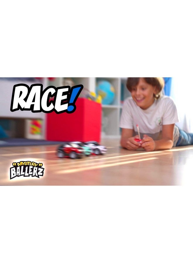 اتش اس تي مستري بولرز سيارة قابلة للتجميع بتصميم متنوع داخل كرة أخضر 10 × 10 × 10 سم BZ001-A5 - Image 3