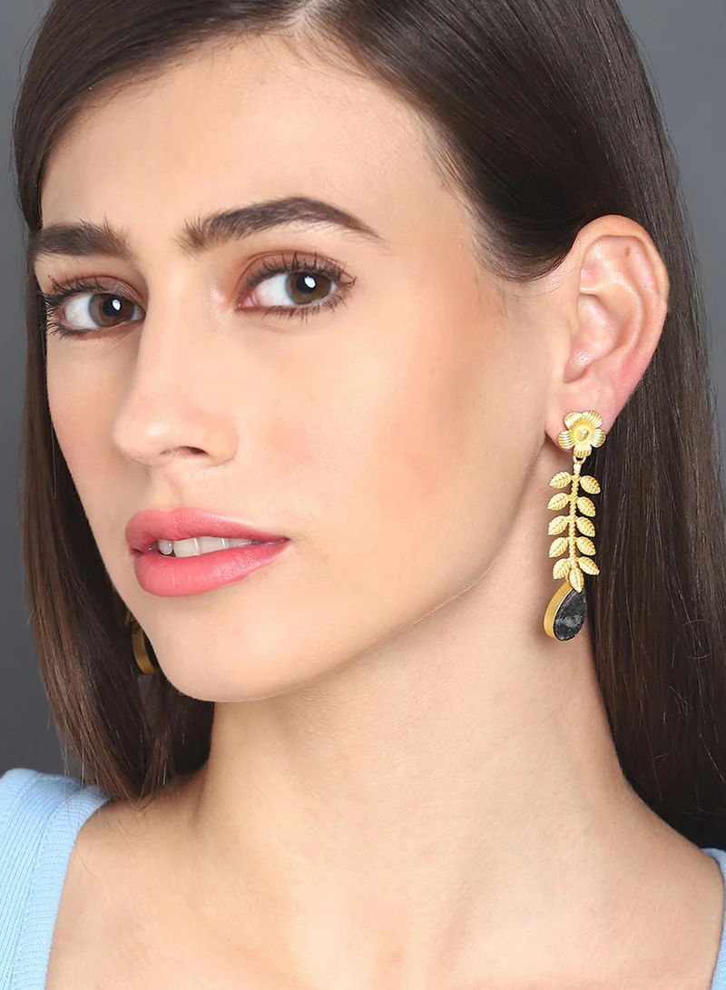 SOHI Black Floral Artificial Drop Earring Jewellery