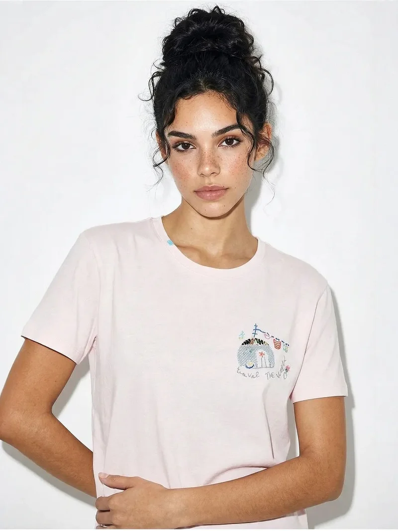 Bianco Lucci LUCCI Embroidered Crew Neck T-Shirt