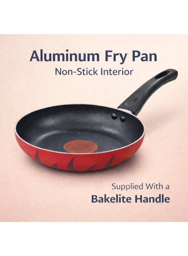 Master Gold Non-stick frying pan with heat indicator and durable, high-quality coating | Compatible with gas, electric, and ceramic hobs. Features a practical and comfortable handle. Kitchen frying pan with a heat-distributing base. - Image 5