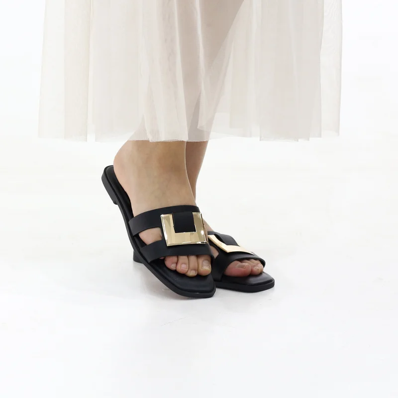 LAMARAPARIS FROST SLIP-ON FLAT SANDAL