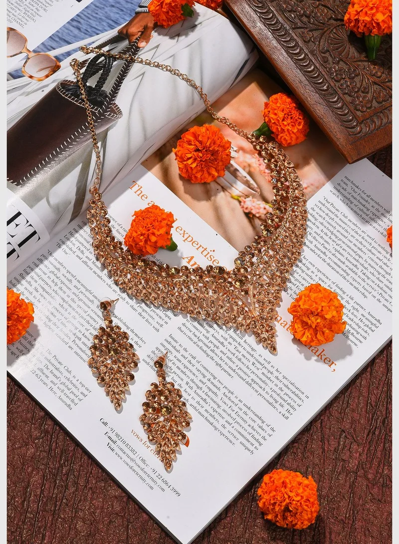 SOHI Gold Plated Designer Stone Necklace and Earring Set