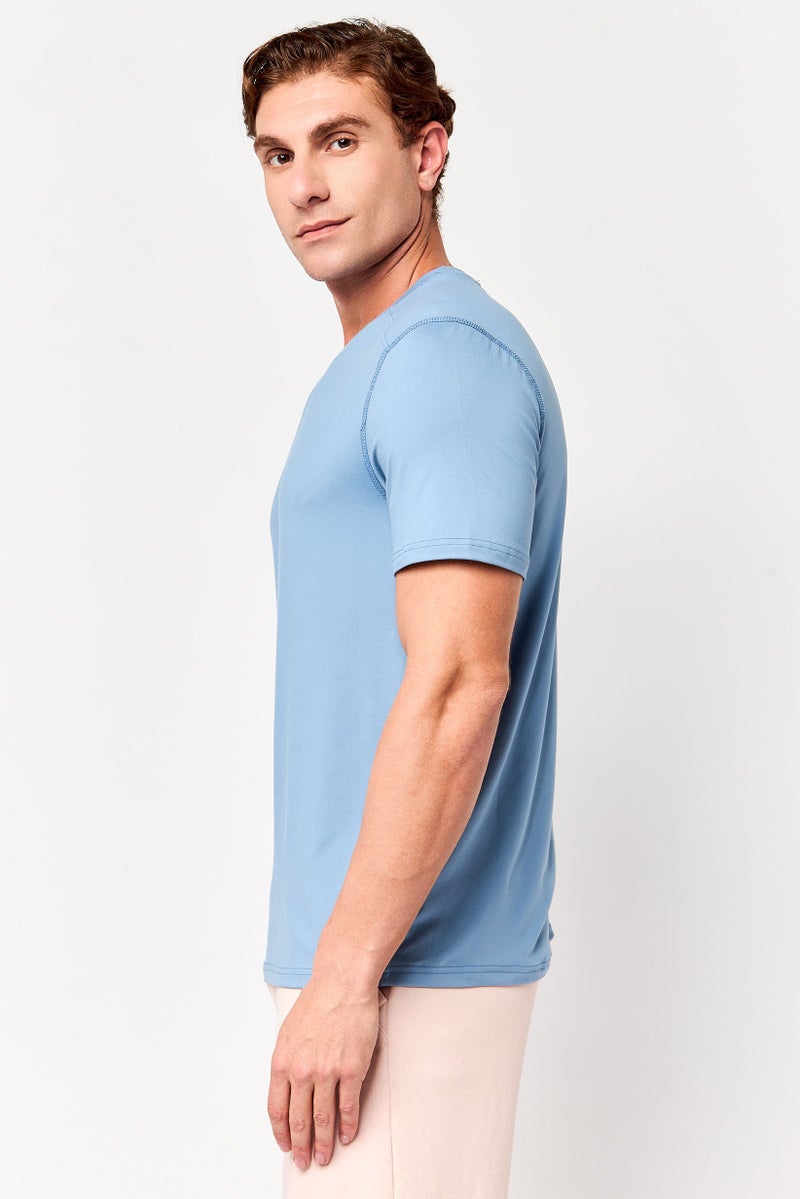 MOTION Men Sportswear Fit Short Sleeve Training T-Shirt, Pastel Blue - Image 3
