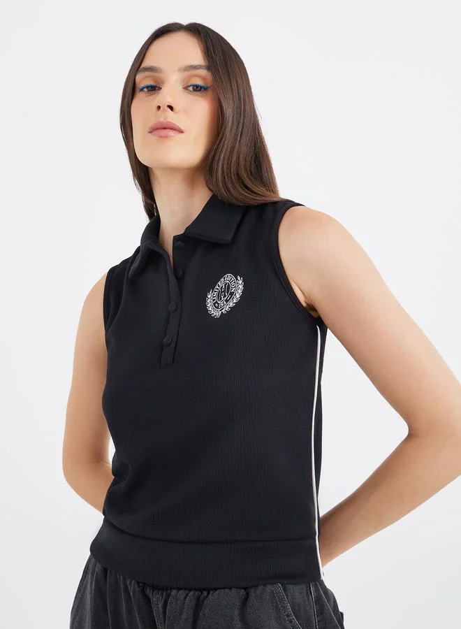Styli Styli Embroidered Sleeveless Knit Polo Neck Top