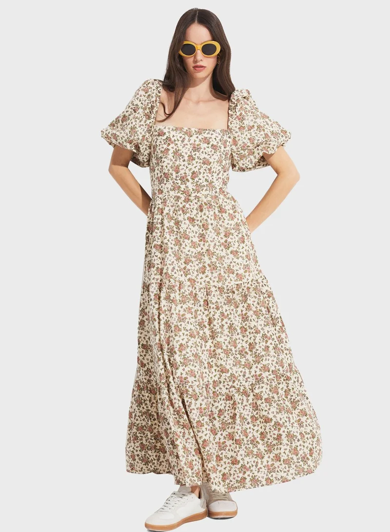 JUNE Floral Puff-Sleeve Dress