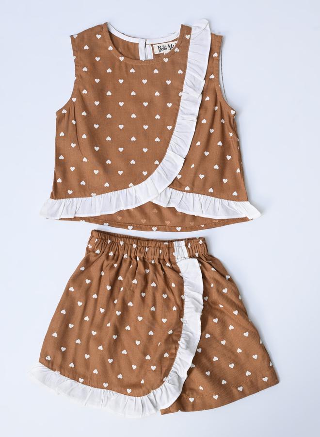 بيلا مودا طقم بلوزة وشورت بطبعات وحواف مكشكشة من بيلا مودا - Image 2