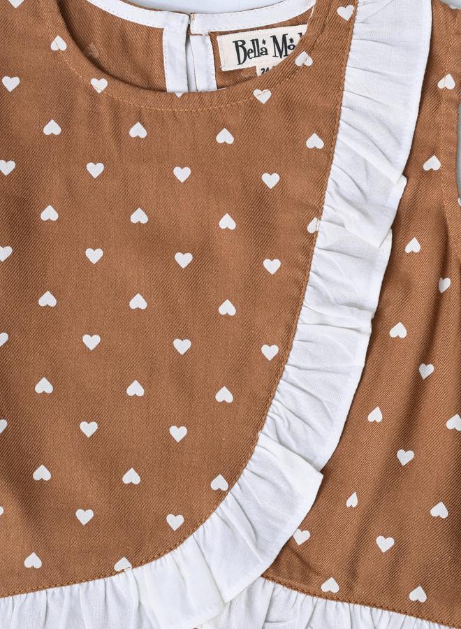 بيلا مودا طقم بلوزة وشورت بطبعات وحواف مكشكشة من بيلا مودا - Image 4