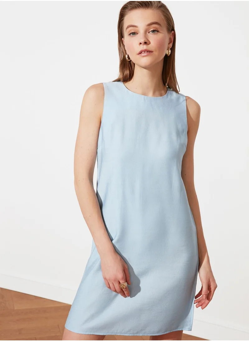 trendyol Crew Neck Shift Dress